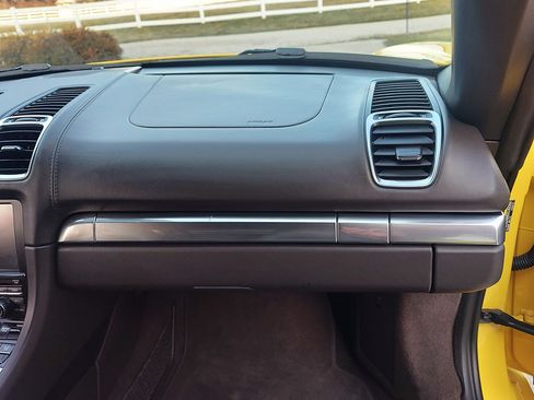 Used 2014 Porsche Boxster S image 75