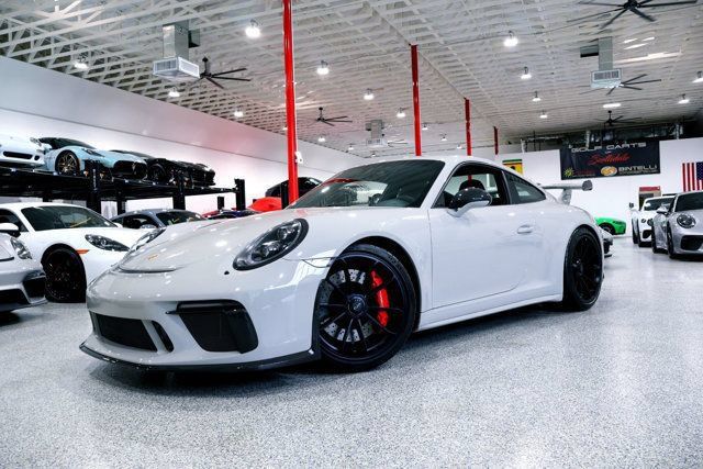 Used 2018 Porsche 911 GT3 RWD image 4