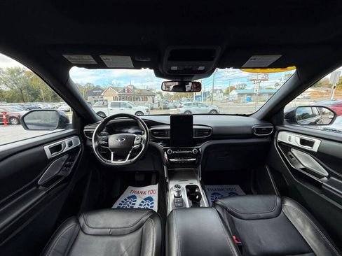 Used 2021 Ford Explorer ST image 12