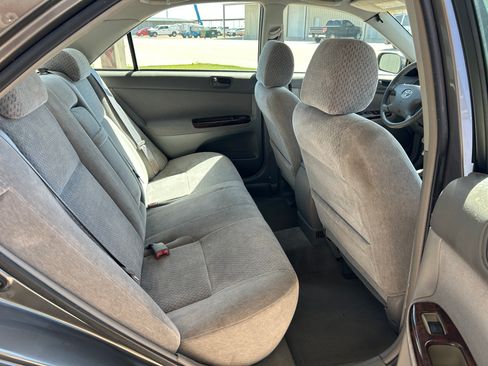 Used 2003 Toyota Camry SE image 12
