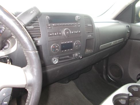 Used 2008 Chevrolet Silverado 1500 image 8