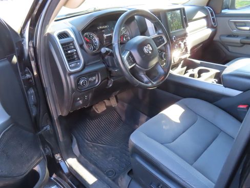 Used 2019 RAM 1500 Big Horn image 9