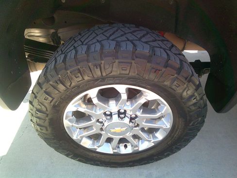 Used 2024 Chevrolet Silverado 2500 LTZ image 26