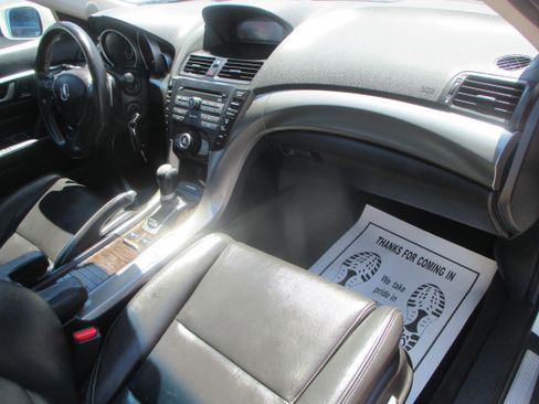 Used 2009 Acura TL SH-AWD image 3