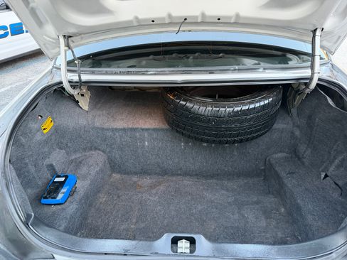 Used 2008 Ford Crown Victoria Police Interceptor RWD image 33