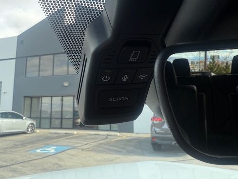 Used 2025 Lexus TX 500h image 23