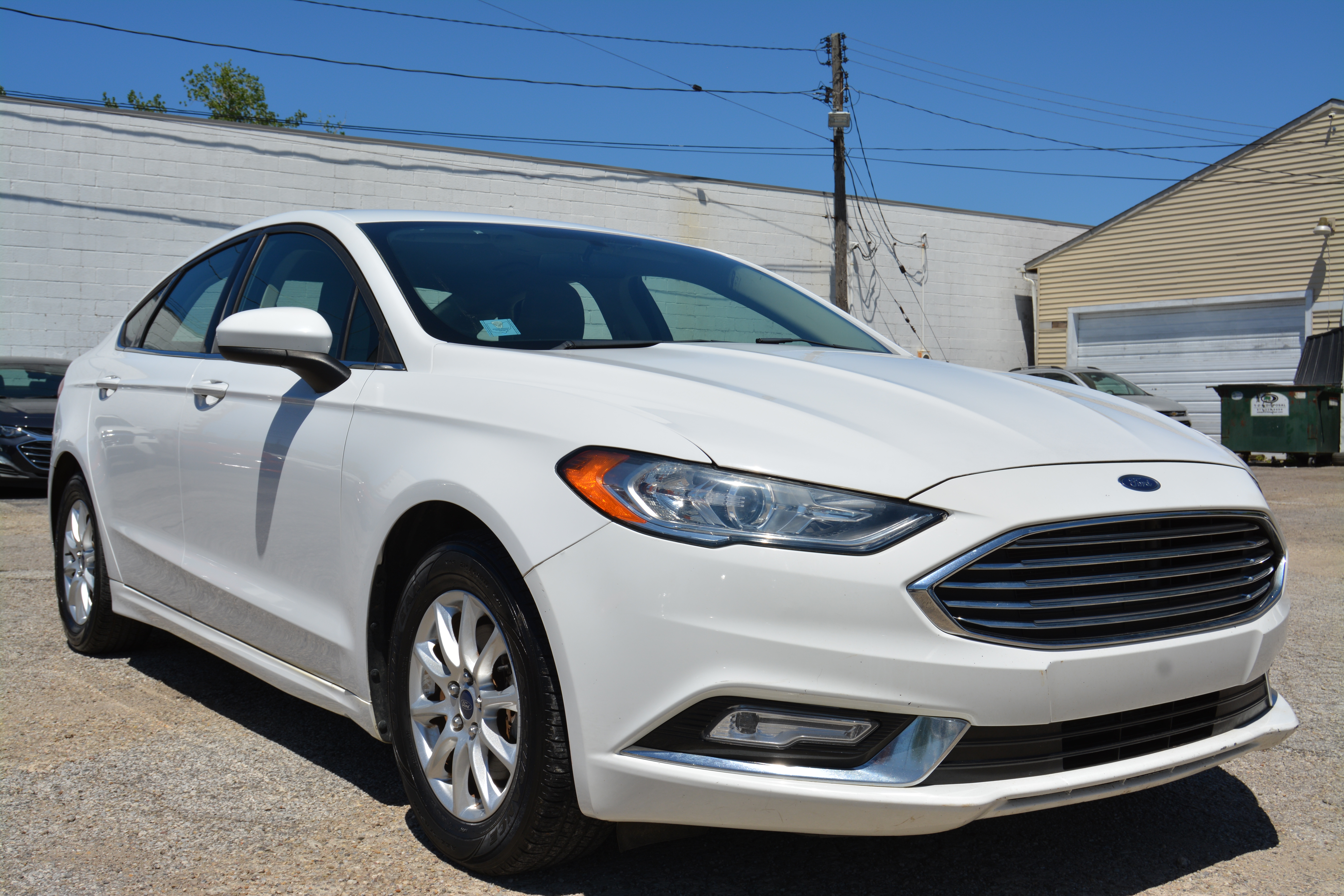 Used 2017 Ford Fusion S FWD image 9
