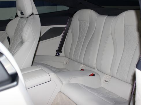 Used 2023 BMW M8 Competition image 38