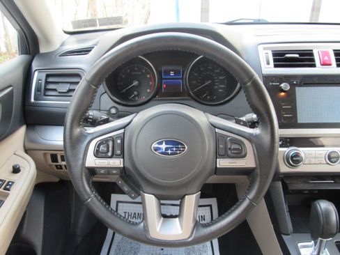 Used 2016 Subaru Outback 2.5i Premium image 19