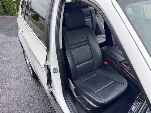 Used 2013 BMW X5 xDrive35i image 19