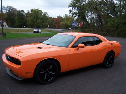 Used 2014 Dodge Challenger R/T Plus