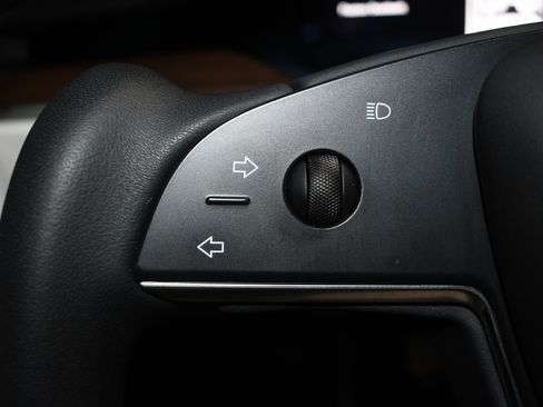 Used 2023 Tesla Model S Long Range image 32