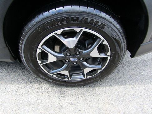 Used 2019 Subaru Crosstrek 2.0i AWD/4WD image 10