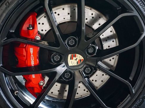 Used 2022 Porsche 718 Boxster Spyder RWD image 42