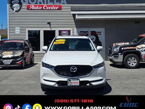 Used 2017 MAZDA CX-5 AWD Touring image 2