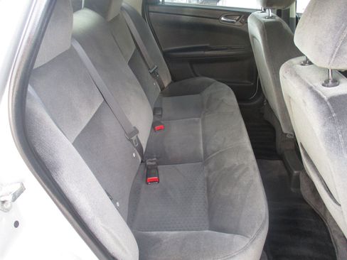 Used 2014 Chevrolet Impala Limited LS image 6