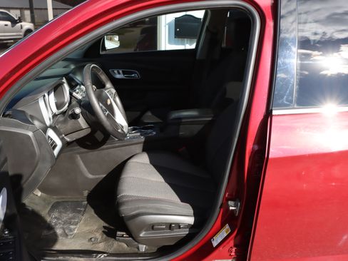 Used 2012 Chevrolet Equinox LT image 11