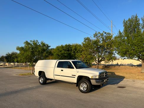 Used 2001 Dodge Ram 2500 Truck 4x4 Quad Cab image 18