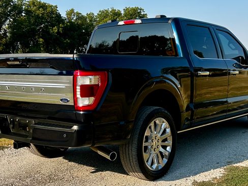 Used 2023 Ford F150 4x4 SuperCrew Hybrid image 9