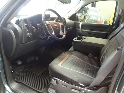 Used 2011 GMC Sierra 1500 SLE image 13