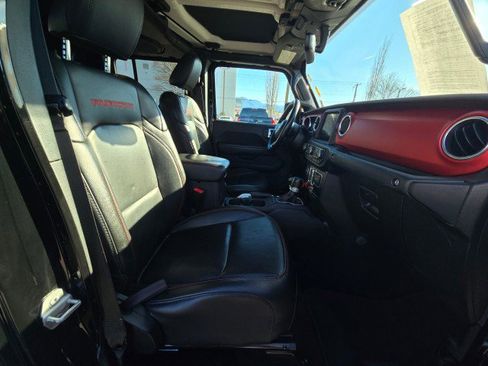 Used 2020 Jeep Gladiator Rubicon image 11