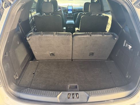 Used 2021 Ford Explorer ST image 7