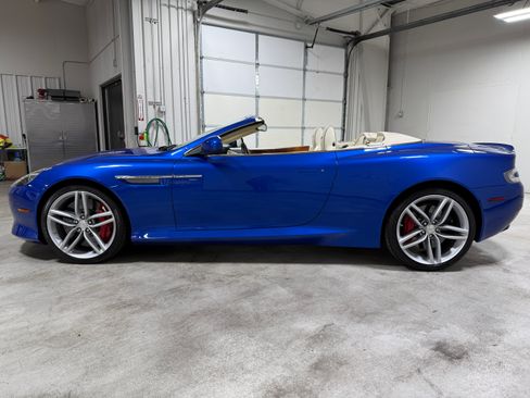 Used 2014 Aston Martin DB9 RWD image 9