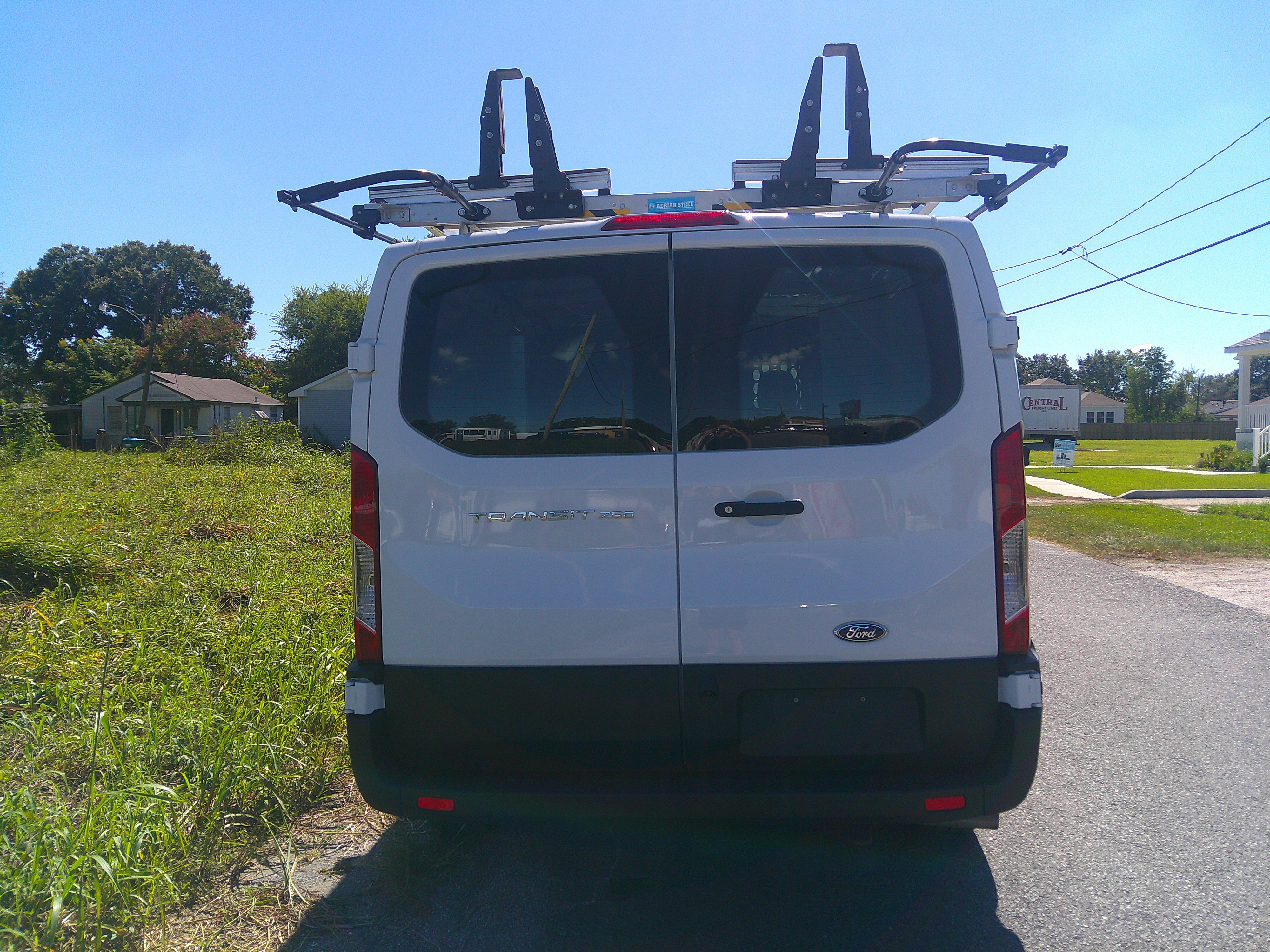 Used 2025 Ford Transit 250 Low Roof RWD image 8
