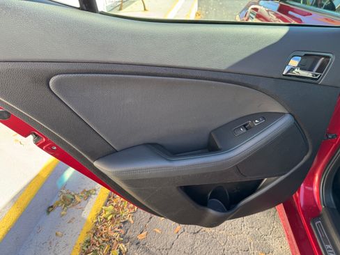 Used 2013 Kia Optima SX image 11