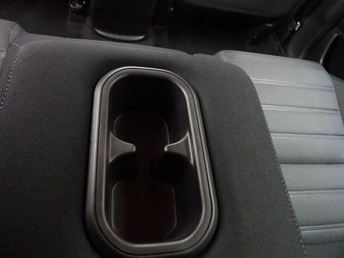 Used 2018 Honda CR-V LX image 17