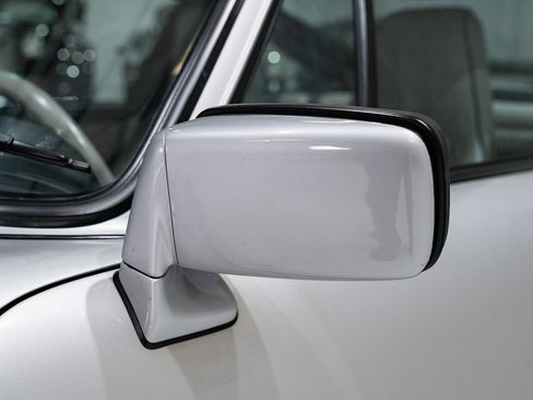 Used 1989 Porsche 911 Carrera image 41