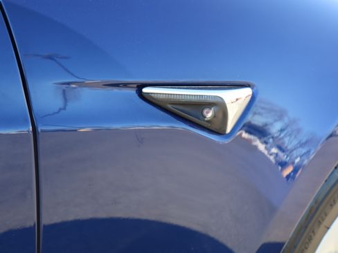 Used 2018 Tesla Model S 100D image 13