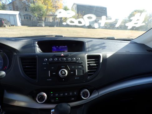 Used 2016 Honda CR-V LX image 6