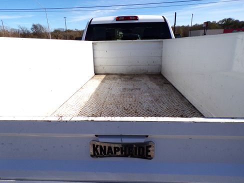 Used 2023 Chevrolet Silverado 2500 LT image 15