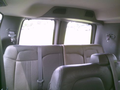 Used 2019 Chevrolet Express 3500 LS Extended Passenger RWD image 6