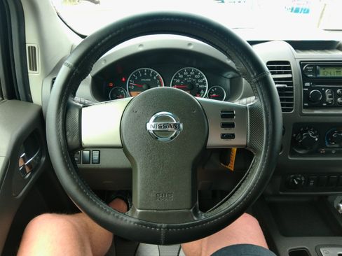 Used 2007 Nissan Frontier 4x4 Crew Cab NISMO image 48