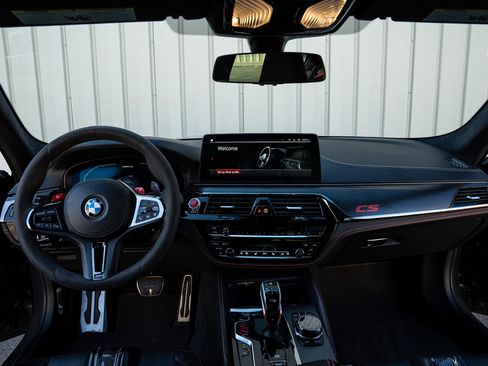 Used 2022 BMW M5 CS image 22