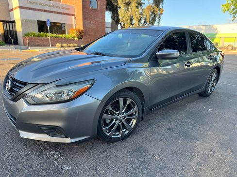 Used 2018 Nissan Altima 2.5 SR image 1