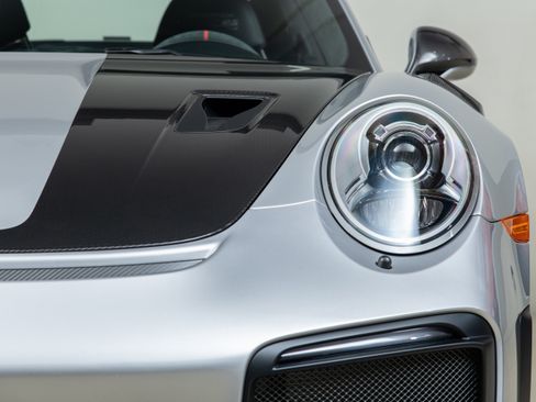 Used 2018 Porsche 911 GT2 RS image 47