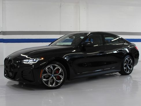 Used 2024 BMW i4 xDrive40i image 2