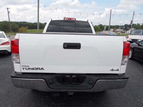 Used 2013 Toyota Tundra 4x4 Double Cab w/ SR5 & TRD image 5