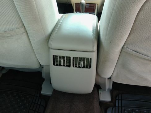 Used 2008 Buick Lucerne CX FWD image 27
