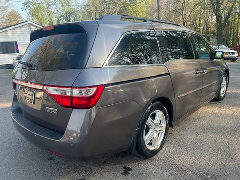 Used 2013 Honda Odyssey Touring Elite image 5