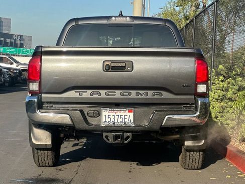 Used 2021 Toyota Tacoma SR5 image 7