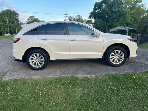 Used 2017 Acura RDX FWD w/ Technology Package image 3