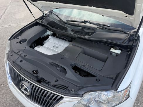 Used 2010 Lexus RX 350 2WD image 17