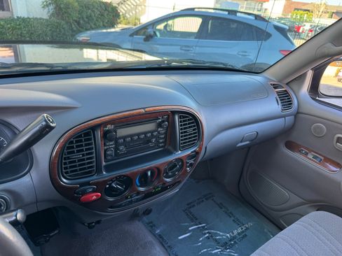 Used 2000 Toyota Tundra SR5 image 39