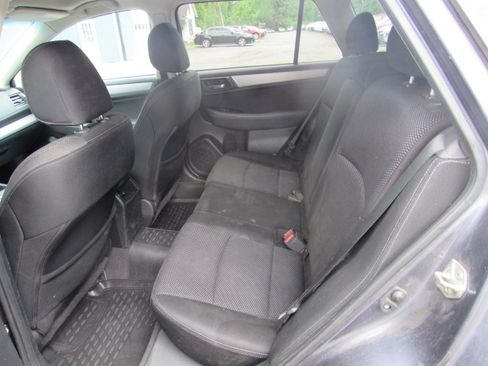 Used 2015 Subaru Outback 2.5i Premium AWD/4WD image 13