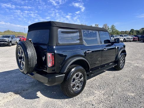 Used 2024 Ford Bronco Big Bend image 4