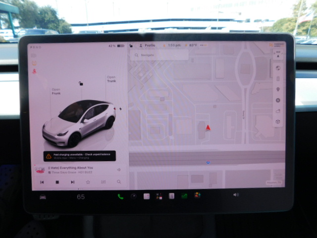 Used 2022 Tesla Model Y AWD Performance image 15